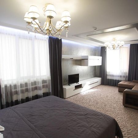 Hotel Port Royal Tulchyn Esterno foto